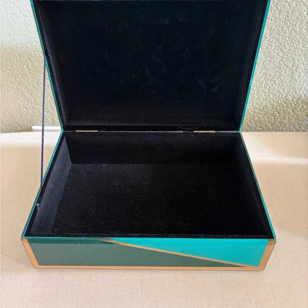 Sagebrook Home Decorative Glass/Wood Storage Box, LIKE NEW